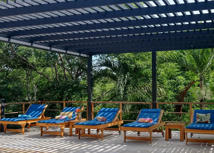 Casa Mimosa Poolside * Playa Flamingo